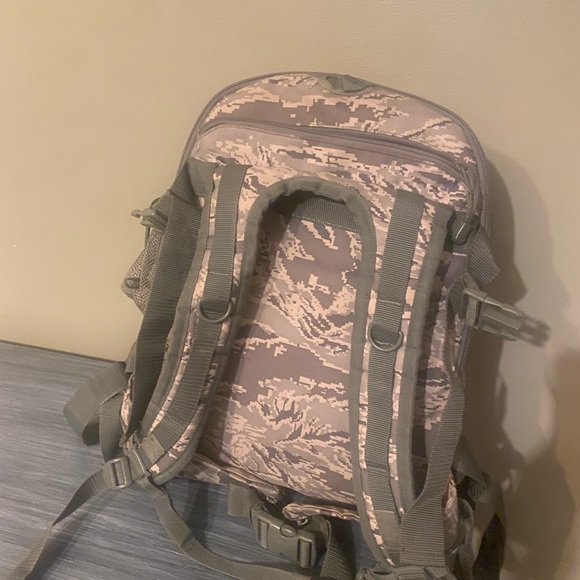 Code Alpha Camo Backpack - Picture 2 of 3